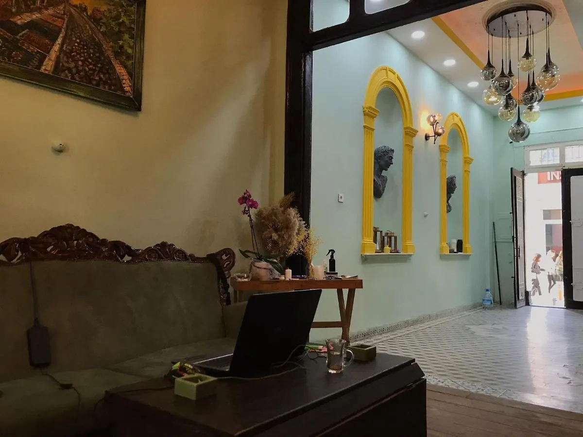 Titan House Hostel Izmir
